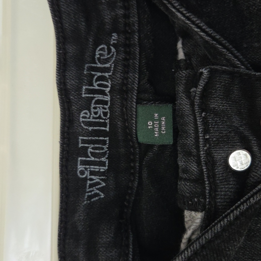 2/$15 Black High-rise Stretchy Skinny Jeans (10) - Picture 5 of 6